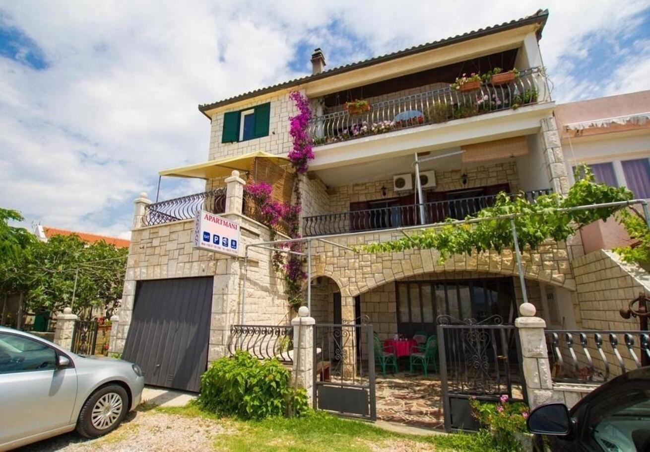 Apartments Juri Sućuraj Exteriér fotografie